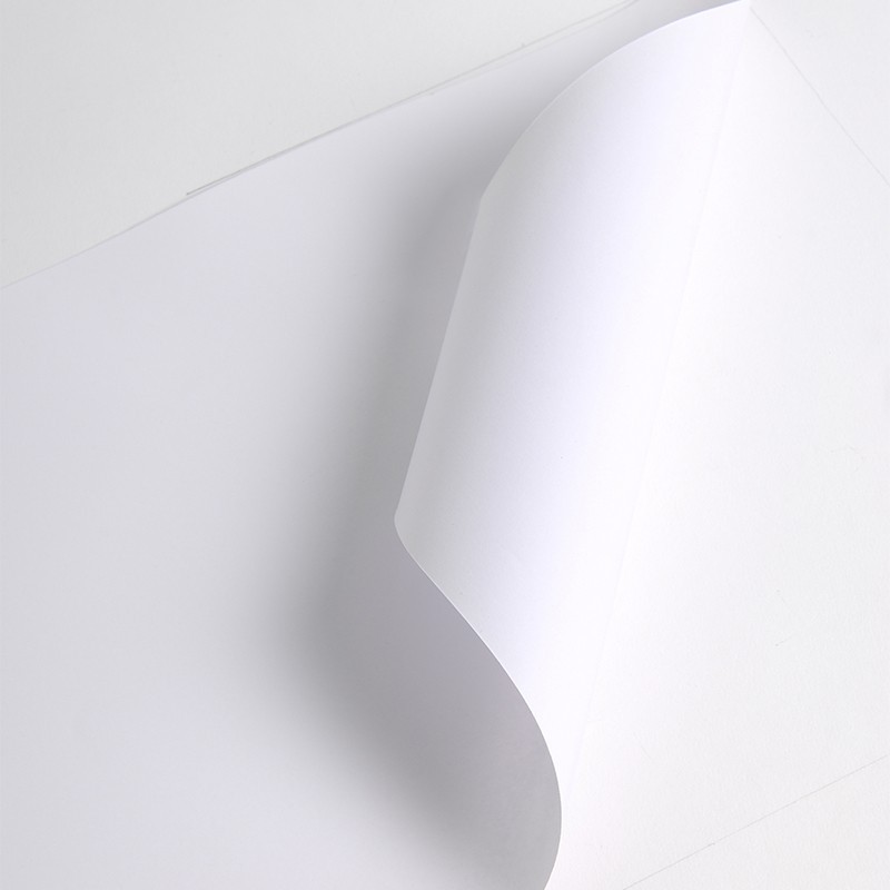 P135 - Papier Poster Blanc Satin